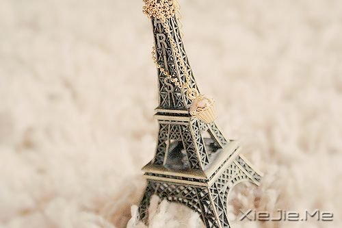 早安心语:有些人只适合思念 (10)